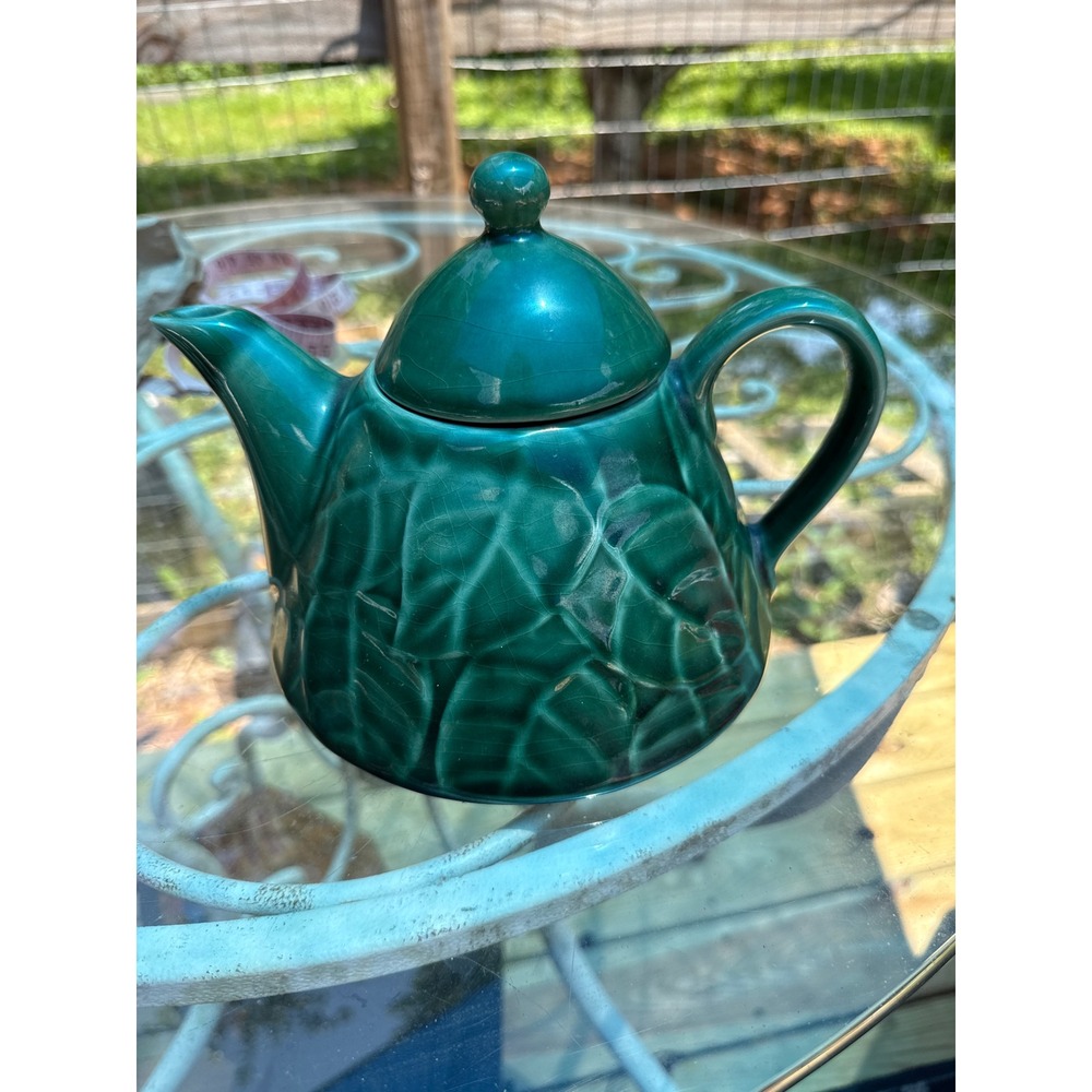 Pier 1 Teapot Jade Leaves Green‎ Excellent Stoneware Embossed Crackle Glaze